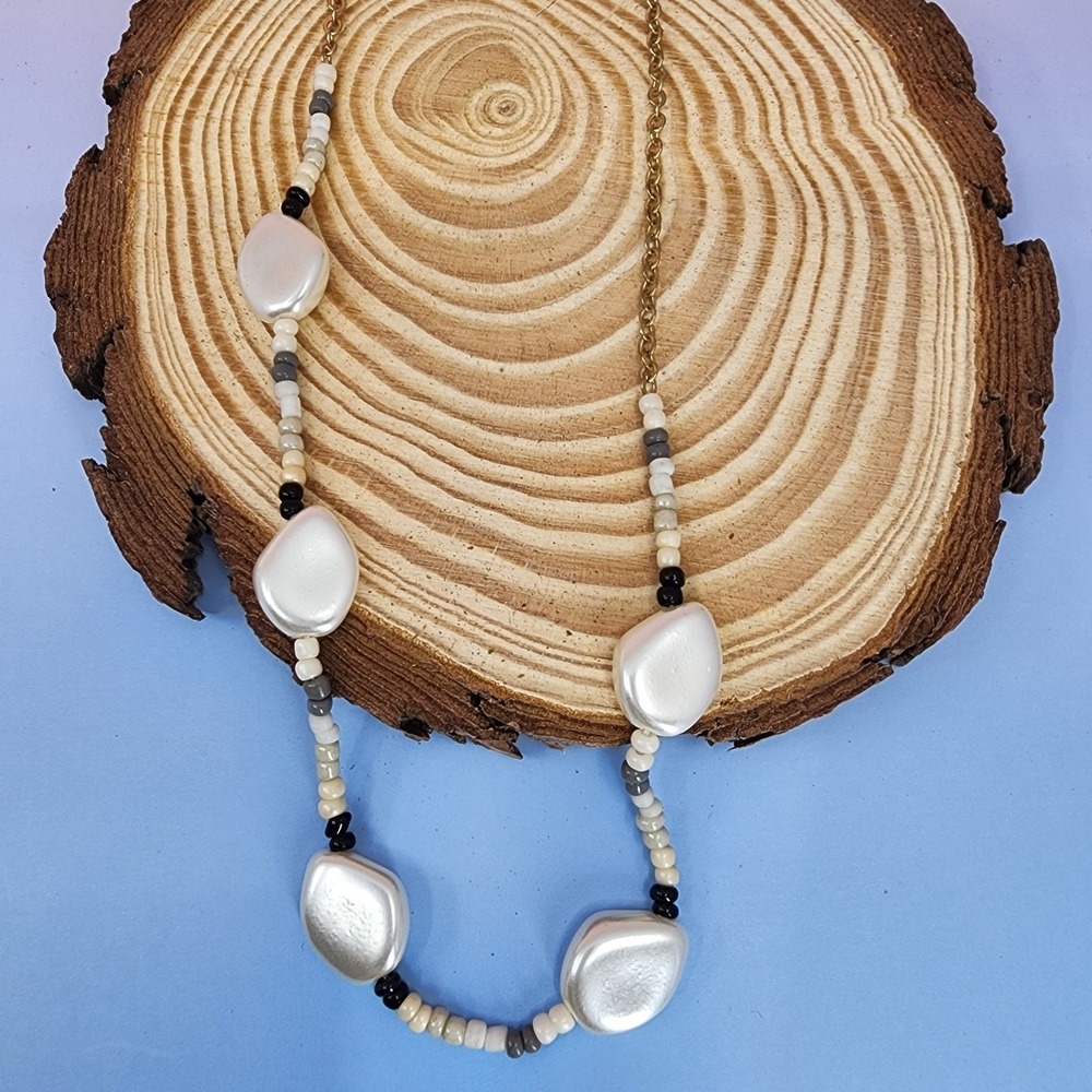 Avec Gold Tone White Black Beaded Shell Statement Necklace Boho Gift Layering